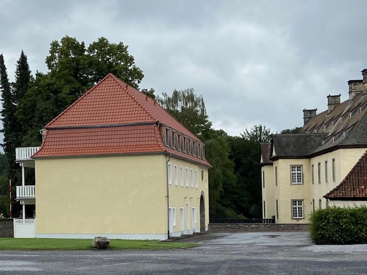 Apartment Torhaus Schloss Wocklum Balve Exterior foto